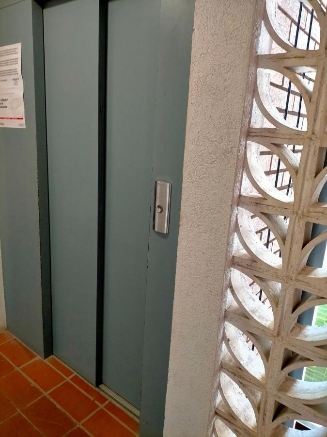 Apartament Sand1-Apartamento En La Playa, Centrico, Parking Y Clima Roses Zewnętrze zdjęcie